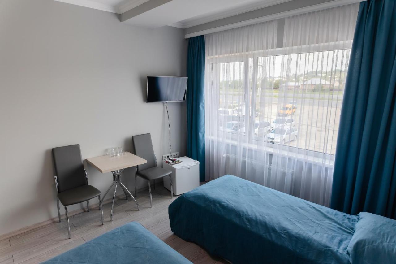 Af Trans Hotel Marshyntsi Exteriér fotografie